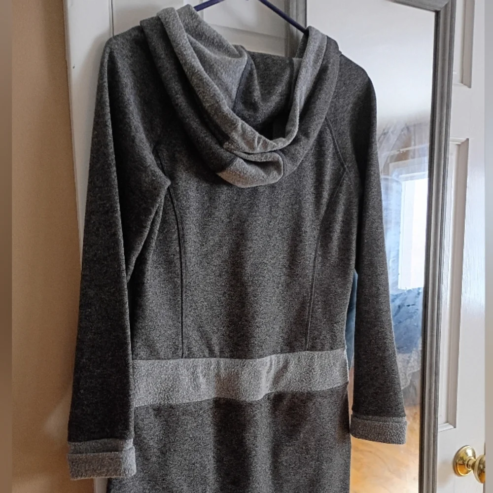 Freedom Trail Gray Fleece Hooded Sweater Dress Cowl Neck Pockets P/S Knee Length - Picture 8 of 11